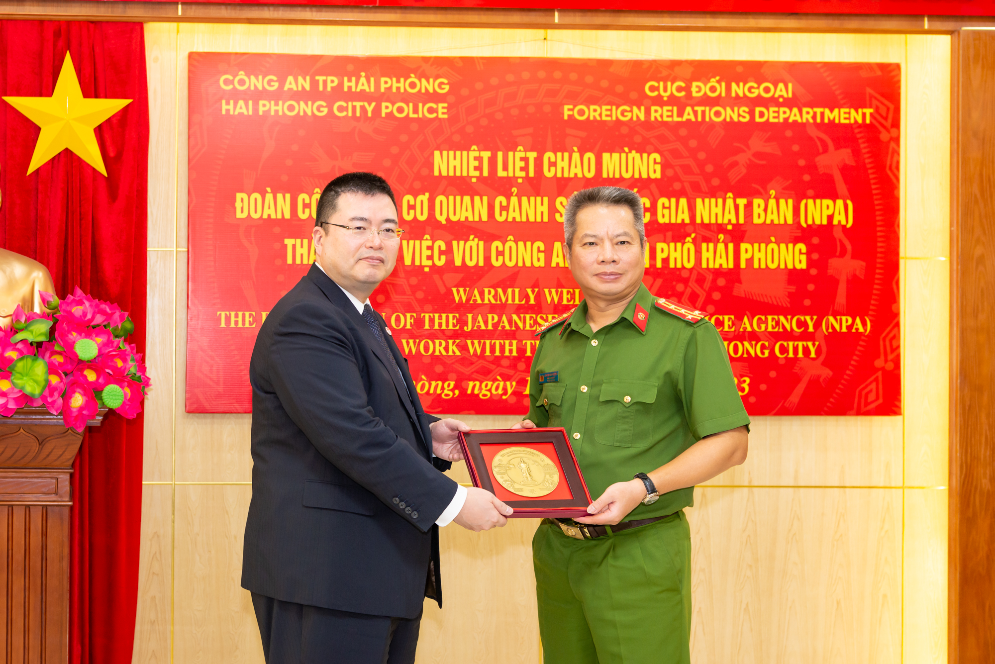 Công an Hải Phòng tiếp và làm việc với đoàn công tác Cơ quan Cảnh sát quốc gia Nhật Bản